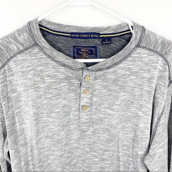 Vintage 1946 Washed Stoned & Beaten Long Sleeve Henley Shirt Sz Large - Picture 2 of 6